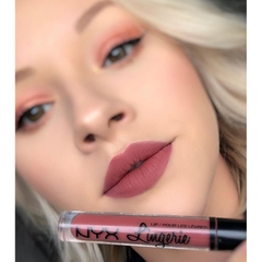 Son kem lì matte NYX Lingerie liquid lipstick màu Exotic & Seduction