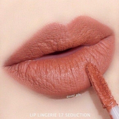 Son kem lì matte NYX Lingerie liquid lipstick màu Exotic & Seduction