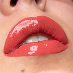 Son kem lì 2 đầu NYX Shine Loud Liquid Lipstick