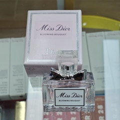 Nước Hoa Mini Nữ