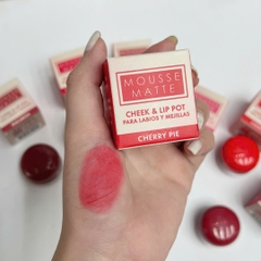 Phấn má & son kem lì dạng hũ Italia Deluxe Mousse Matte Cheek + Lip Pot