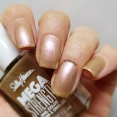Sơn móng tay Sally Hansen Mega Strength