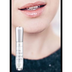 Son bóng không màu trong suốt Essence Extreme Shine Volume lipgloss