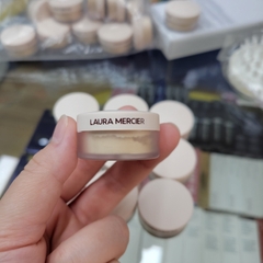 Phấn phủ bột Laura Mercier ultra blur mini 1.5g