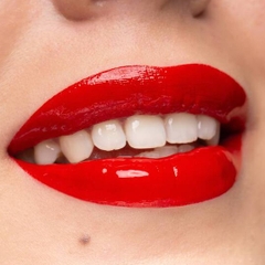 Son kem lì 2 đầu NYX Shine Loud Liquid Lipstick