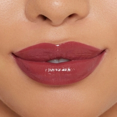 Son bóng Kylie Jenner lip shine lacquer full size 2.7g màu A Whole New Lewk