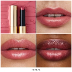 Son bóng dưỡng môi Hourglass Phantom Volumizing Glossy Lip Balm