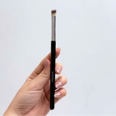 Cọ Che Khuyết Điểm AMORA Concealer Brush