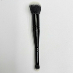 Cọ 2 đầu kem nền và kem che khuyết điểm Amora Dual-Ended Foundation & Concealer Brush DE01