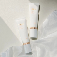 Kem nâng tông Glint 45ml SPF20 PA++ chống nắng, chống nhăn, dưỡng ẩm, kiềm dầu mỏng nhẹ