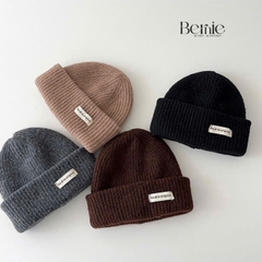 Mũ len tag chữ giữ ấm cho bé trai bé gái unisex phong cách hàn quốc 1 đến 5 tuổi BERNIE kids