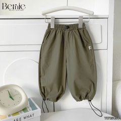 Quần dài dáng bomber thể thao chất gió mềm unisex cho bé trai bé gái size 9 tới 28kg BERNIE T0725Q58