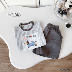 Set bộ bé trai áo thun tay ngắn họa tiết kẻ ngang Sausage Dog kèm quần short kaki cho bé trai size 9 đến 28kg BERNIE H0326B37