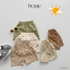 et đồ đi chơi bé trai sành điệu đi biển phong cách hàn quốc áo thun ba lỗ trơn kèm quần kaki phối túi thêu cầu vồng 1 đến 7 tuổi BERNIE T0125B03