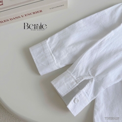 Áo sơ mi trắng dài tay cổ trụ, cổ tàu cho bé trai size 1 tuổi tới 7 tuổi Bernie T0625A26