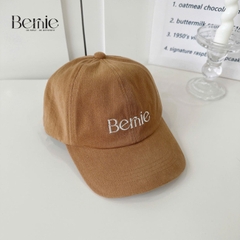  Mũ lưỡi trai thêu chữ Bernie unisex cho bé trai bé gái đi chơi đi dã ngoại size 2 tới 6 tuổi HL022 25M001