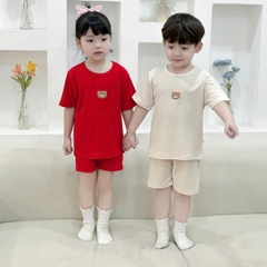 Đồ bộ unisex tay ngắn chất thun tăm cho bé trai bé gái họa tiết thêu gấu size từ 9 đến 24kg BERNIE H0125B14