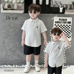 Áo sơ mi tay ngắn họa tiết caro màu trắng xanh phối hình thêu hươu size từ 9 tới 28kg BERNIE T0124A24