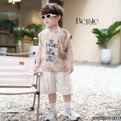 Set bộ tanktop cho bé trai áo thun họa tiết loang in chữ kèm quần short kaki size 9 đến 28kg BERNIE T0325B06