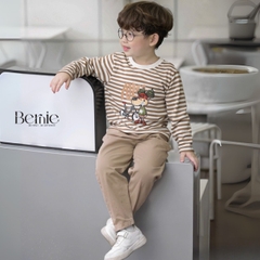Set bộ tay dài kẻ sọc ngang phối màu họa tiết hình in dễ thương kèm quần dài kaki cho bé trai size 1 đến 7 tuổi BERNIE H0725B54