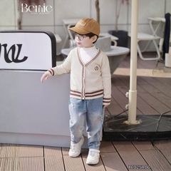 Áo len Cadigan Smart Boy phong cách vintage họa tiết huy hiệu cho bé trai bé gái size 9 đến 25kg BERNIE H1025A06