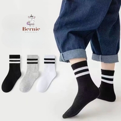 Tất vớ thể thao unisex cổ cao sọc viền cho bé trai bé gái màu trắng đen xám 1 đến 5 tuổi BERNIE