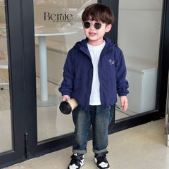 Áo khoác gió có mũ họa tiết nhiều màu unisex cho bé trai bé gái size 1 đến 7 tuổi BERNIE 24A017