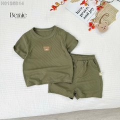 Đồ bộ unisex tay ngắn chất thun tăm cho bé trai bé gái họa tiết thêu gấu size từ 9 đến 24kg BERNIE H0125B14