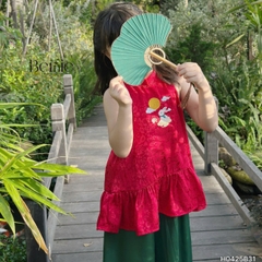 Set yếm lụa đỏ thêu thỏ ngọc kèm quần dài xanh tết trung thu bé gái chất lụa gấm BERNIE 1 tuổi đến 7 tuổi H0425B31 