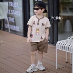 Set bộ tay ngắn cổ trụ họa tiết Gấu Funny và quần short đi chơi đi biển cho bé trai size 1 tới 7 tuổi BERNIE H1125B37