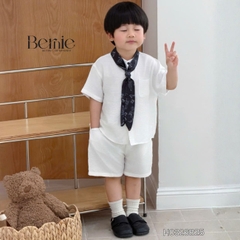 Set bộ đũi áo sơ mi cổ trụ phối khăn kèm quần short cho bé trai đi chơi đi biển size 11kg tới 28kg BERNIE H0326B25