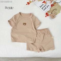 Đồ bộ unisex tay ngắn chất thun tăm cho bé trai bé gái họa tiết thêu gấu size từ 9 đến 24kg BERNIE H0125B14