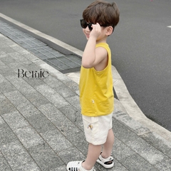 et đồ đi chơi bé trai sành điệu đi biển phong cách hàn quốc áo thun ba lỗ trơn kèm quần kaki phối túi thêu cầu vồng 1 đến 7 tuổi BERNIE T0125B03