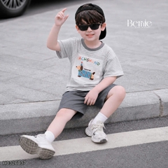 Set bộ bé trai áo thun tay ngắn họa tiết kẻ ngang Sausage Dog kèm quần short kaki cho bé trai size 9 đến 28kg BERNIE H0326B37