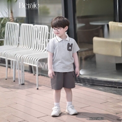 Set bộ polo tay ngắn cổ dệt họa tiết kẻ ghi phối túi ngực kèm quần short kaki size 1 đến 7 tuổi BERNIE H1025B63