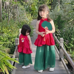 Set yếm lụa đỏ thêu thỏ ngọc kèm quần dài xanh tết trung thu bé gái chất lụa gấm BERNIE 1 tuổi đến 7 tuổi H0425B31 