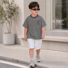 Set bộ áo thun tay ngắn họa tiết kẻ ngang Safari kèm quần short kaki cho bé trai size 9 đến 28kg BERNIE H0326B38
