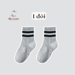 Tất vớ thể thao unisex cổ cao sọc viền cho bé trai bé gái màu trắng đen xám 1 đến 5 tuổi BERNIE