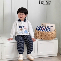 Set bộ dài tay cho bé trai áo polo cổ dệt Lucky Stories phối quần dài kẻ sọc size 11 tới 28kg BERNIE H0426B31