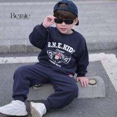 Set bộ dài cho bé trai chất nỉ 2 da áo họa tiết Little Monkey kèm quần dài cho bé trai size 9 tới 28kg BERNIE H1025B81