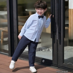 Set sơ mi Little Gentleman áo tay dài quần kaki kèm nơ cổ cho bé trai 9 tới 25kg BERNIE H0526B46