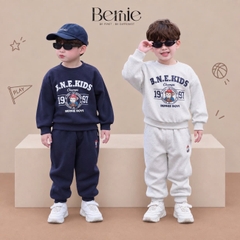 Set bộ dài cho bé trai chất nỉ 2 da áo họa tiết Little Monkey kèm quần dài cho bé trai size 9 tới 28kg BERNIE H1025B81