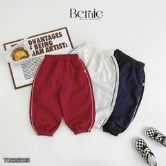 Set bộ dài tay thể thao kèm quần chất gió 2 lớp thêu Hello cho bé trai bé gái size 9 tới 28kg BERNIE T0825B25