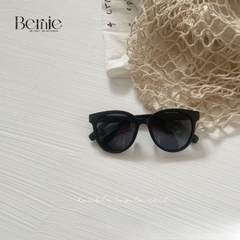 Kính thời trang trẻ em kính râm kính chống bụi bản to phong cách hàn quốc cho bé 1 đến 6t BERNIE K07