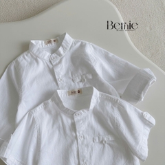 Áo sơ mi trắng dài tay cổ trụ, cổ tàu cho bé trai size 1 tuổi tới 7 tuổi Bernie T0625A26