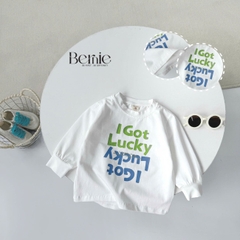 Áo thun áo phông tay dài in chữ Lucky nhiều màu unisex cho bé trai bé gái đi học đi chơi 9 đến 27kg BERNIE H0725A26