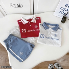 Set bộ polo tay ngắn cho bé trai áo thun polo cổ dệt hình in huy hiệu team Bernie và quần short size 9 tới 28kg H1025B51