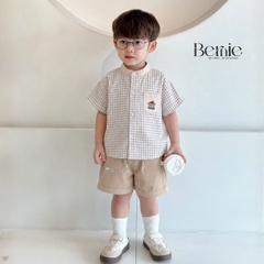 Set bộ sơ mi nâu gấu Lucky áo cổ trụ tay ngắn caro kèm quần short cho bé trai từ 11 đến 28kg BERNIE H0326B05
