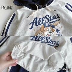 Set bộ thể thao áo hoodie bóng chày tay dài phối màu kèm mũ và quần dài cho bé trai 11 tới 28kg BERNIE V0426B38