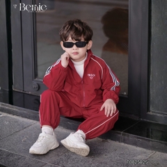 Set bộ dài tay thể thao kèm quần chất gió 2 lớp thêu Hello cho bé trai bé gái size 9 tới 28kg BERNIE T0825B25